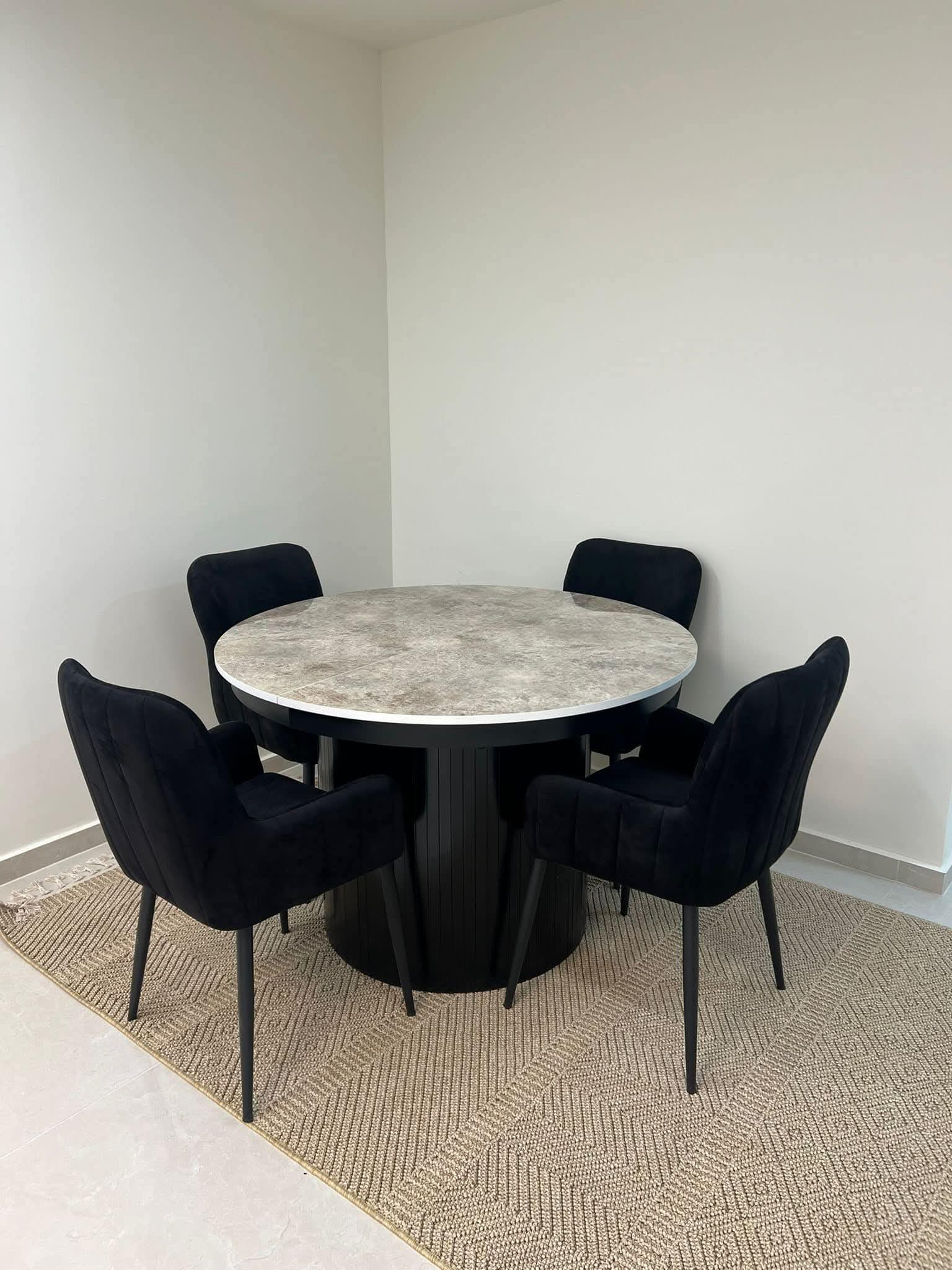 פינת אוכל בבית לקוח 6